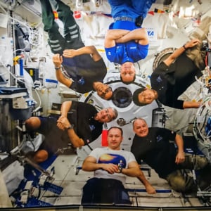 オリンピックのメダリスト気分を味わえたり、宇宙飛行士と記念写真が撮れる⁉「文部科学省　情報ひろば」【入場無料】